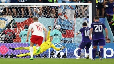 ركلات جزاء أهدرها ميسي قبل بولندا بكأس العالم