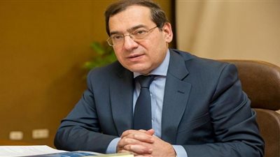 الملا يستعرض خطط دراجون أويل الإماراتية لتنمية الكشف البترولي شمال صفا