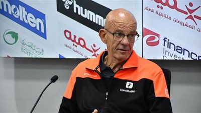 مدرب منتخب هولندا: فخور باللاعبين ونطمح للمزيد