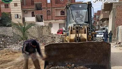 مركز ومدينة القنطرة شرق بالإسماعيلية يتابع أعمال الخدمات اليومية