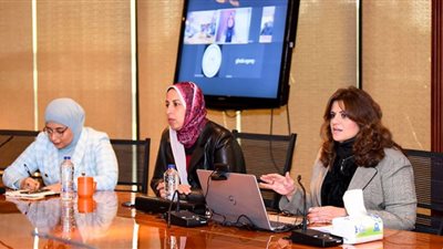 وزيرة الهجرة تستعرض جهود استكمال المبادرة الرئاسية مراكب النجاة