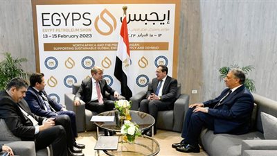 لبنان تعرض على مصر تطورات البحث عن الغاز والبترول وتجهيز مناطق جديدة للطرح