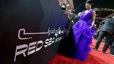 تكريم شاروخان في حفل افتتاح مهرجان البحر الأحمر السينمائي