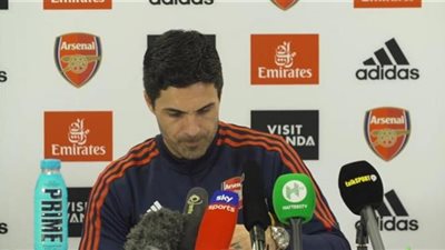 أرتيتا يرفض اعتذار لجنة الحكام الإنجليزية