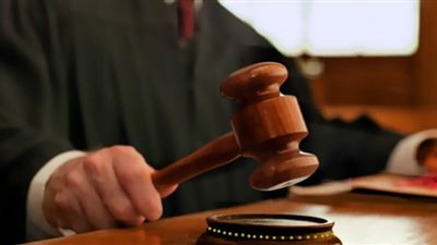 المؤبد وغرامة مالية لعاطل استعرض القوة بالأسلحة