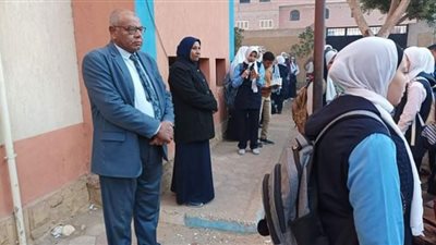 متابعة سير العملية التعليمية بمدرسة الشرقي بهجورة الإعدادية
