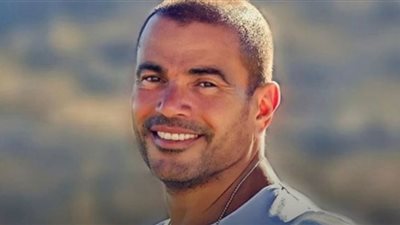 عمرو دياب يفاجئ جمهوره بحفل ختامي لـ 2022