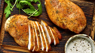 طريقة عمل صدور دجاج بالتوابل الشهية للدايت