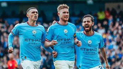 دي بروين يقود مانشستر سيتي أمام اَرسنال