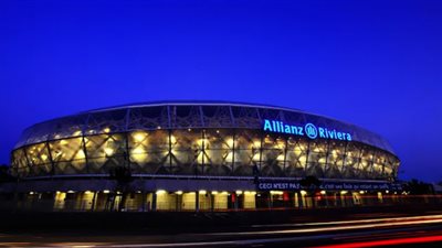 نيس الفرنسي يتجه للقضاء بعد تصوير فيلم غير أخلاقي بملعبه