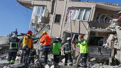 طفل سوري يشعل وسائل التواصل الاجتماعي.. السبب صادم