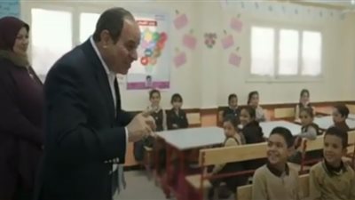 أحمد موسى يثمن زيارة السيسي لقرية الحصص (فيديو)