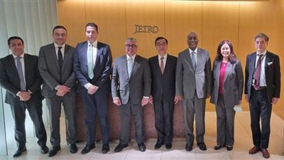 وفد اقتصادية قناة السويس يبحث التعاون مع 