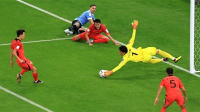 مباراه البرتغال وكوريا الجنوبية.. أرقام كيم سيونج جيو في مجموعات المونديال