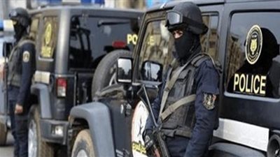 الشرطة تضبط عاطلين حاولا سرقة شاب بالإكراه في عابدين