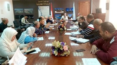 المنطقة الجنوبية بالقاهرة تستعد لتطبيق قانون المحلات الجديد