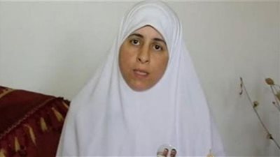 الجنايات تؤجل محاكمة عائشة الشاطر و30 آخرين في 