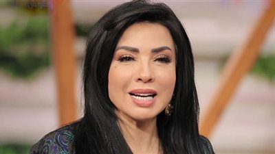 مفيد فوزي من أكابر المهنة وكان مدرسة في الحوار