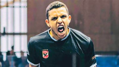 مصطفى عسل يتوج ببطولة هونج كونج للاسكواش