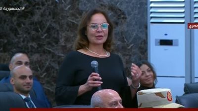 ابنة فؤاد أبوذكري تشكر السيسي بعد إطلاق اسم والدها على محور جديد (شاهد)