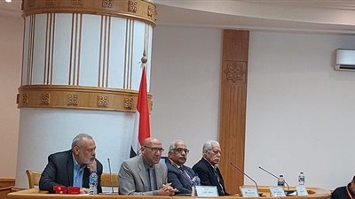 أصوات شعرية وتجارب مميزة تحصد جائزة لجنة الشعر بالأعلى للثقافة