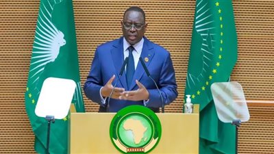 رئيس السنغال :نهضة القارة السمراء بين أيدينا