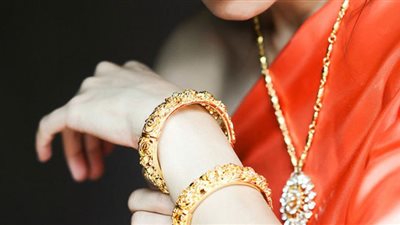 الأضرار الصحية لارتداء الذهب