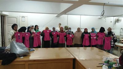 القوى العاملة تختتم دورة تدريبية على مهنة التفصيل والحياكة بالغربية