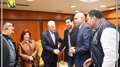 وفد لجنة السياحة والطيران يختم زيارته بمطار شرم الشيخ الدولي