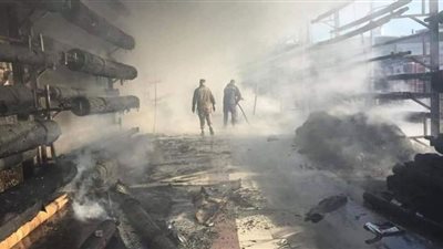 السيطرة على حريق بمحل أخشاب بالغردقة