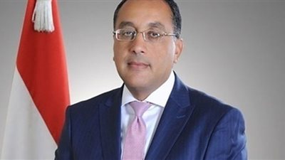 مدبولي يتابع الموقف التنفيذي لعدد من مشروعات التطوير العمراني بالمحافظات