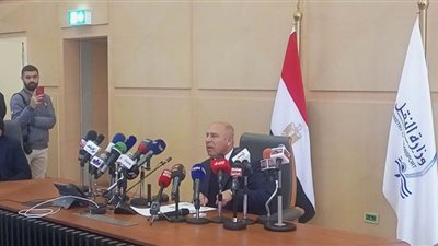 تخفيضات تصل لـ 50 % في اشتراكات القطار الكهربائي الخفيف