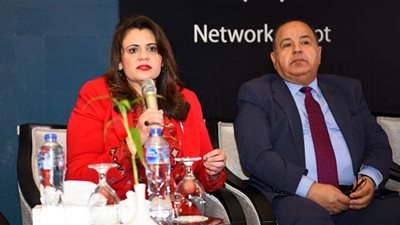 وزيرة الهجرة: الأجيال الناشئة بالخارج في حاجة لتعريفهم بتاريخهم