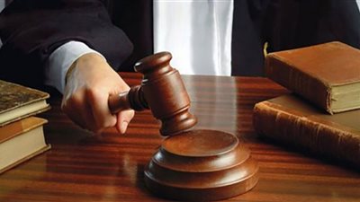 حبس سائق وعامل تعديا على طفل الإسماعيلية بكمبروسر