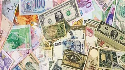 انخفاض جماعي لأسعار العملات الأجنبية أمام الجنيه بالبنوك اليوم