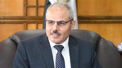 نهاية إبريل القادم..رئيس الجامعة السويس يعلن التقدم لجوائز الجامعة التقديرية والتشجيعية