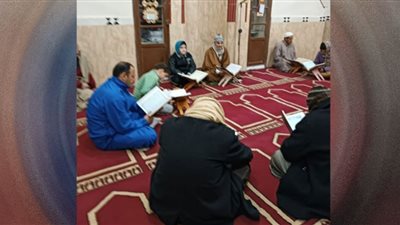 مجالس الإقراء بالمحافظات تواصل رسالتها خدمة لكتاب الله عز وجل
