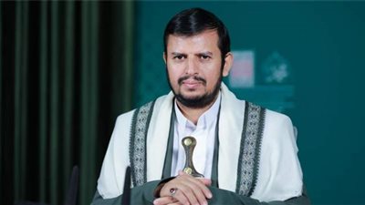 الحوثيون يرفضون الوجود العسكري الأمريكي والبريطاني