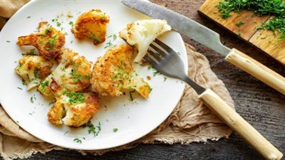 حضري قرنبيط مقرمش وصحي في القلاية الهوائية بهذه الخطوات