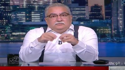إبراهيم عيسى يحذر من إضافة البطاطا للخبز.. لا تفسدوا التراث
