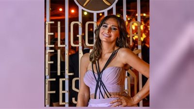 حلا شيحة تخلع الحجاب احتفالًا بالطلاق ولا عزاء لمعز مسعود| مفاجأة جديدة تكشف المستخبي