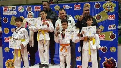 المشروع القومي بسوهاج يحصد ميداليتين ذهبية وبرونزية في بطولة التايكوندو الدولية