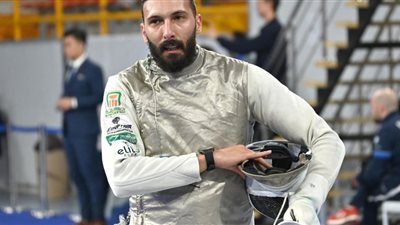 علاء أبو القاسم يتأهل لثمن نهائي كأس العالم لسلاح الشيش
