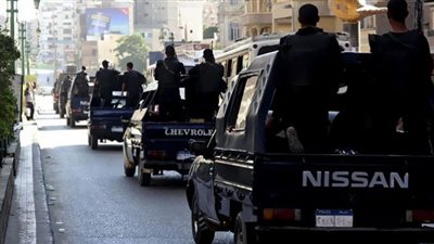القبض على 10 متهمين بالبلطجة