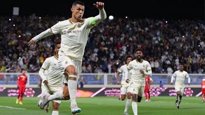شاهد بالفيديو ..هاتريك كريستيانو رونالدو في شباك ضمك في دوري روشن