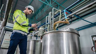 سلامة الغذاء: 107 زيارات لمصانع الأغذية بـ 17 محافظة