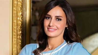 حلا شيحا تترك الحجاب وشكوك حول عودتها للفن