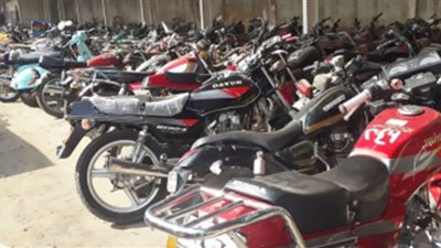المرور تضبط 244 دراجة نارية مخالفة بالطرق
