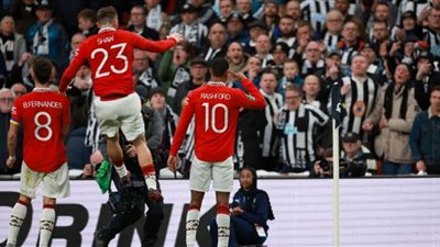 مانشستر يونايتد بطل كأس الرابطة الإنجليزية