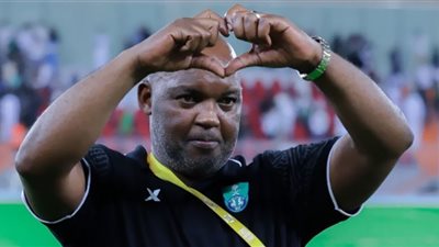 مفاجأة لموسيماني قبل مباراة جدة بدوري يلو